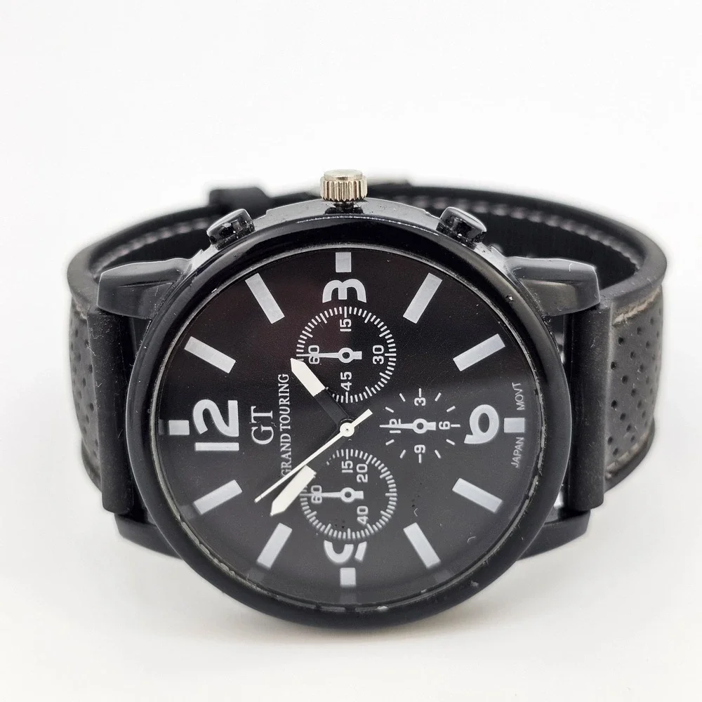 Men's Watch 44MM Black Dial Black‎ Plastic Bands New Battery